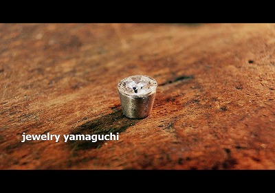 ���܎w�ց@�W���G���[���t�H�[���@��