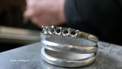 �򕌁@�֎s �@�W���G���[���t�H�[���@�_�C���@�w��