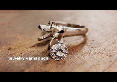 �򕌁@�W���G���[���t�H�[���@���܁@�w�ց@�l�b�N���X�@�_�C��