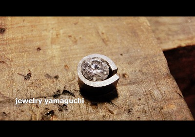 �򕌁@�W���G���[���t�H�[���@�w�ց@�_�C��